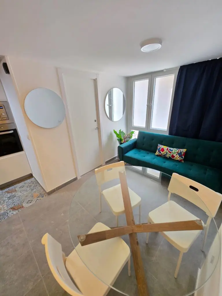 60166d64-b83a-4be2-b99a-e334f588d7f8