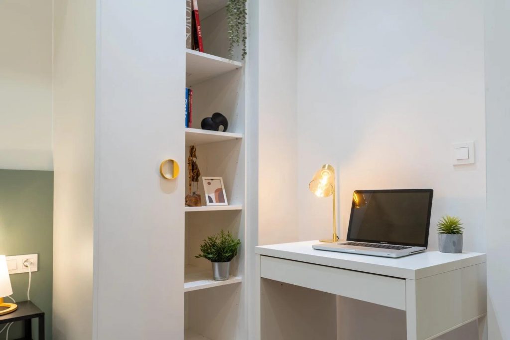 Piso Calle d'Alcanyís, Valencia-6 estudio