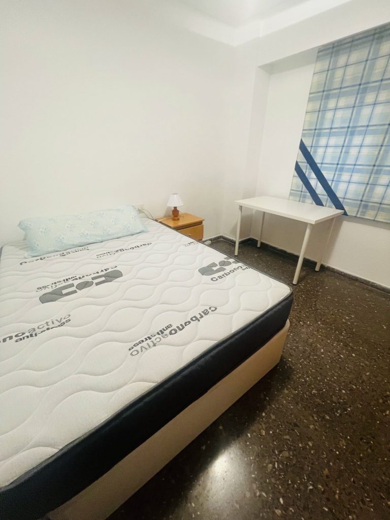 58fb7675-b96d-4c84-9d49-fc874fa2652b