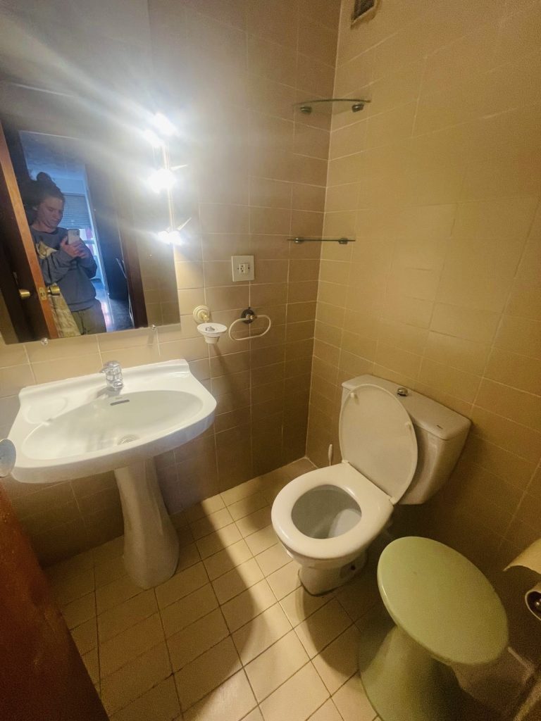 f8327128-9461-445f-896f-9a6b25aeda0d