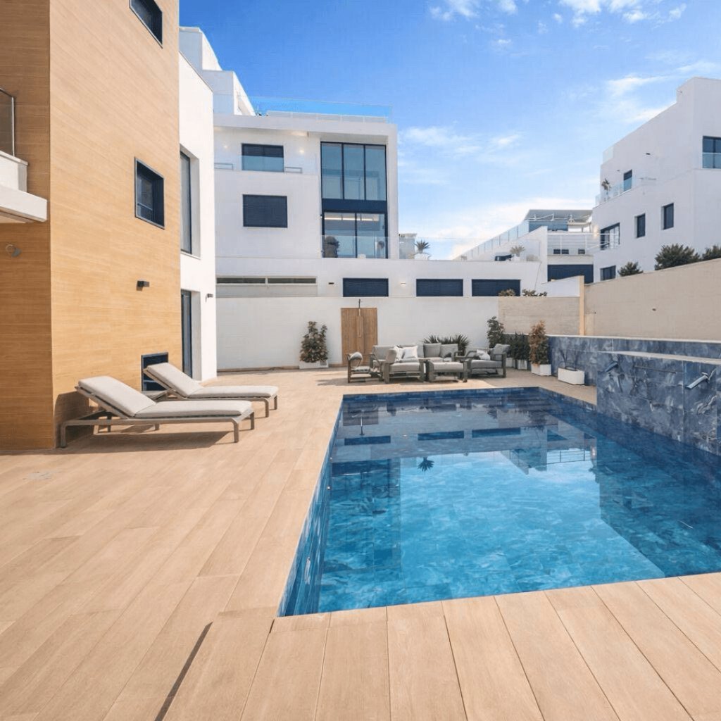 Chalet en venta ampoamor 5