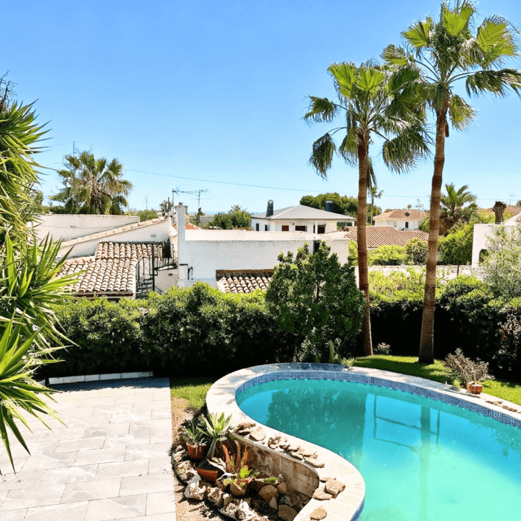 CHALET EN VENTA EN NÁQUERA 2