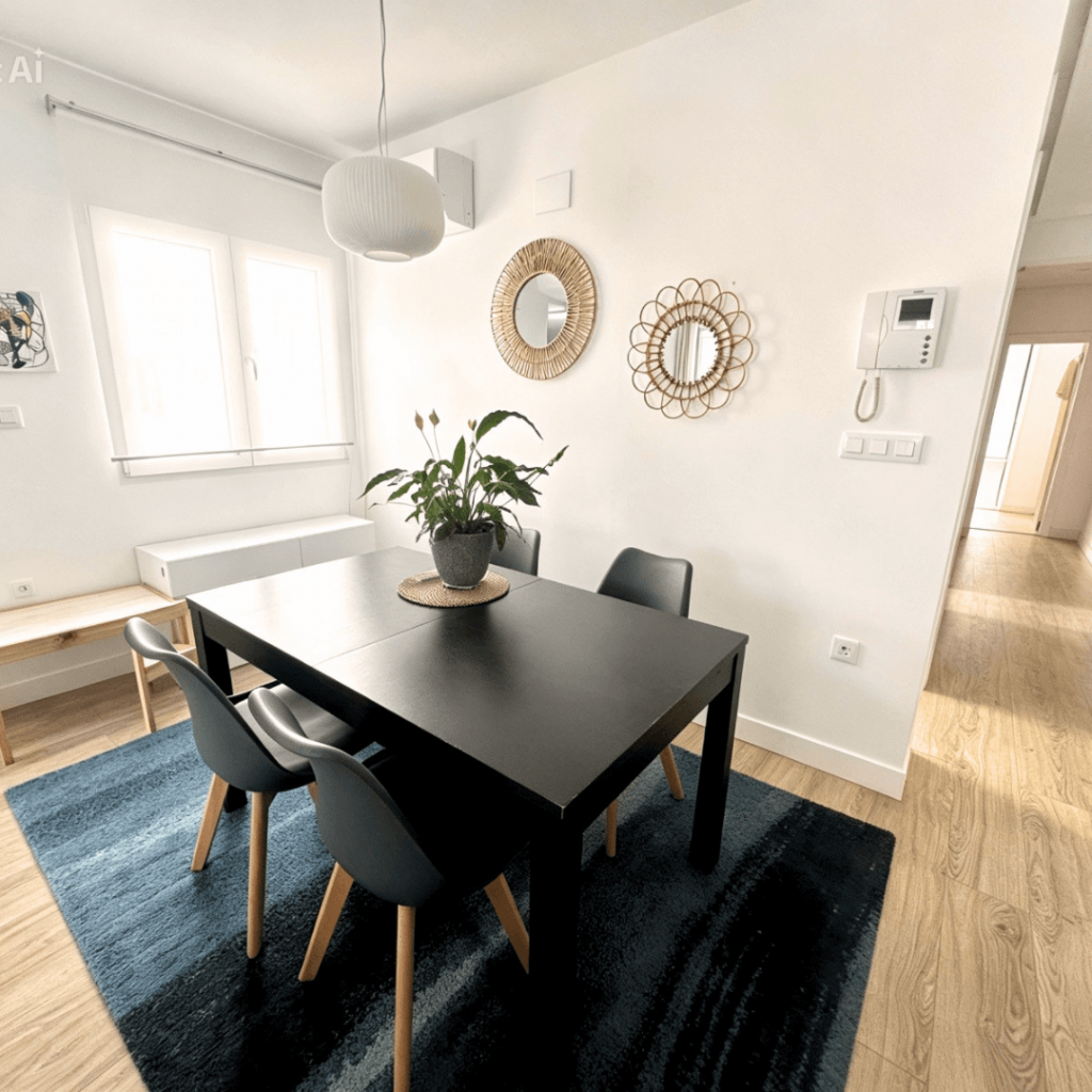 Piso en venta en Calle del Racó d'Ademús 16