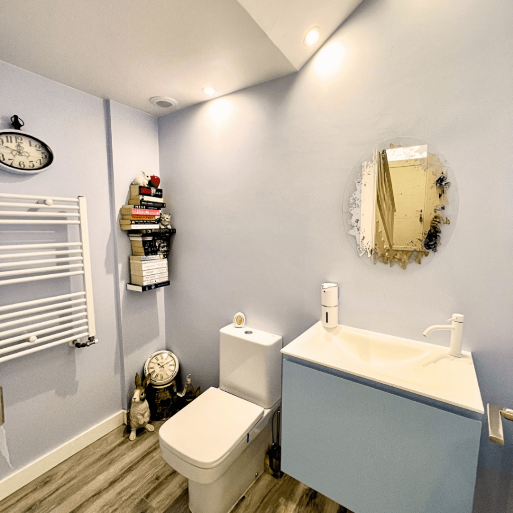 CHALET ADOSADO EN VENTA EN CORTS10