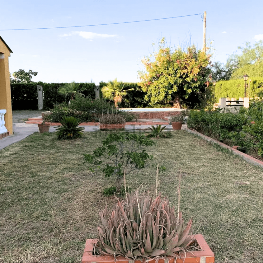 COMPRA CHALET EN CHIVA 7