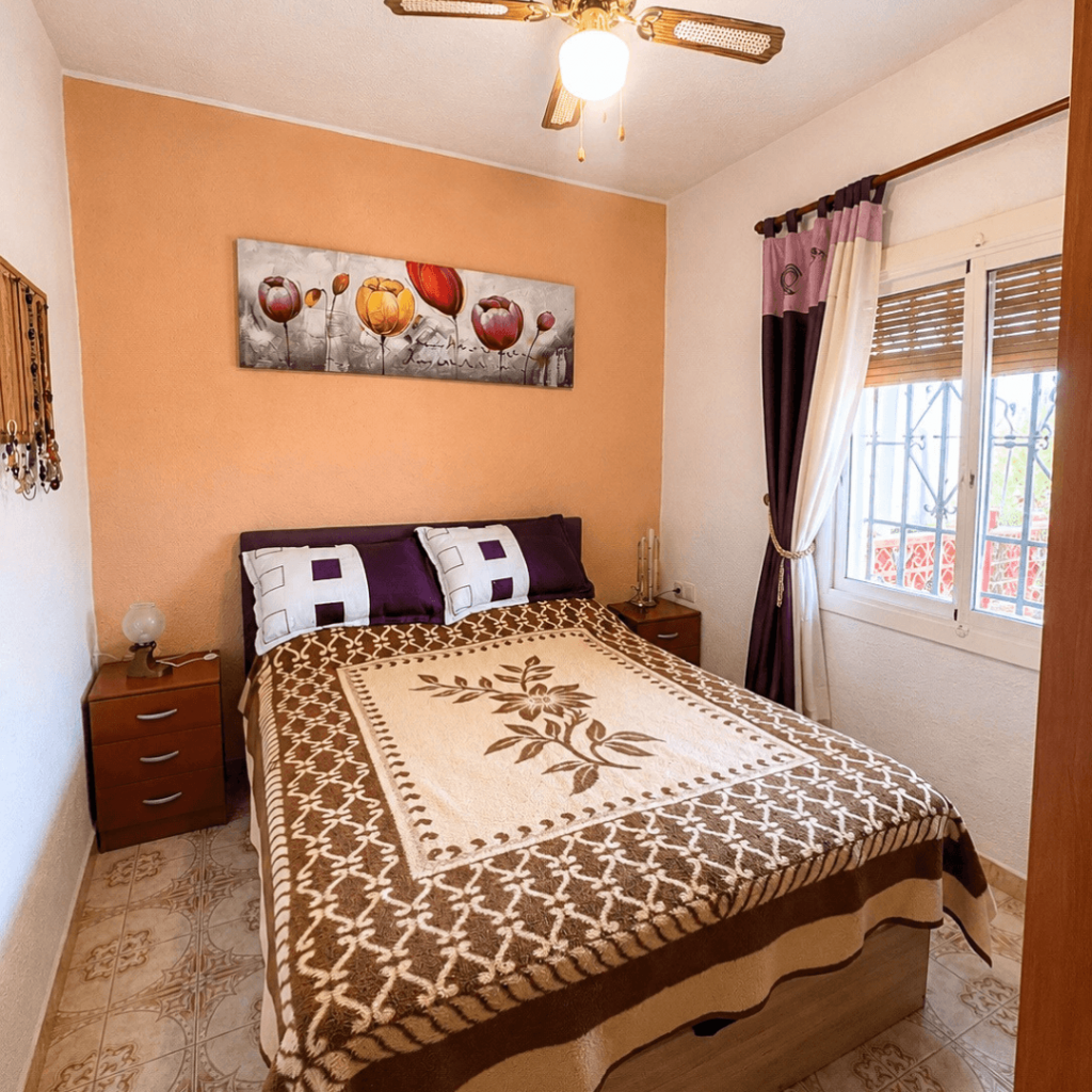 CASA RÚSTICA EN VENTA EN CHIVA 22