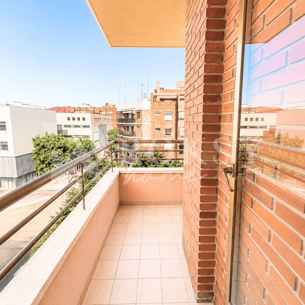 Piso en Calle de Burgos - Nou Moles 7