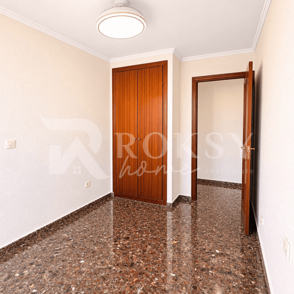 alquiler-piso-nou-moles-valencia-4-habitaciones-11