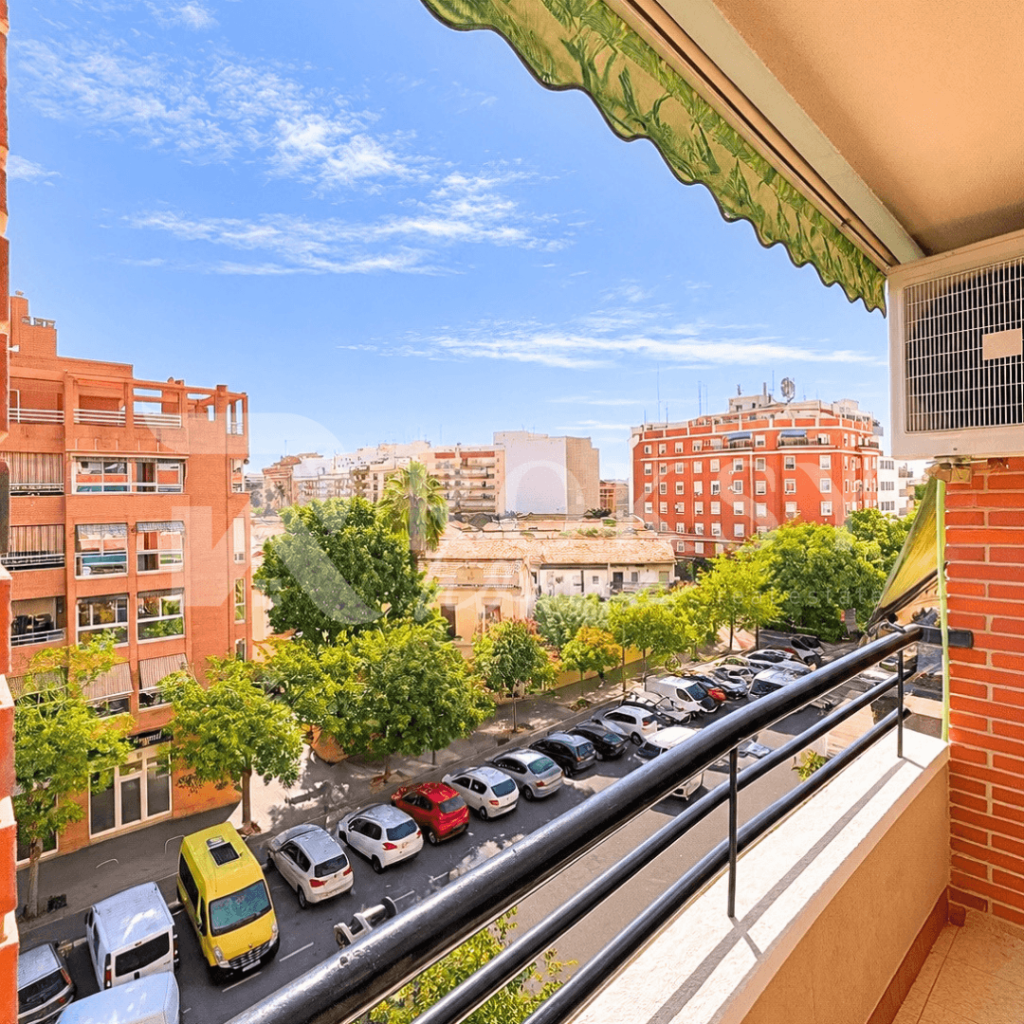 alquiler-piso-nou-moles-valencia-4-habitaciones-2
